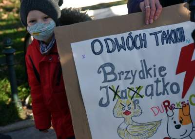 Protest matek Polek z dziećmi: barwny i spokojny... - zdjęcie 1