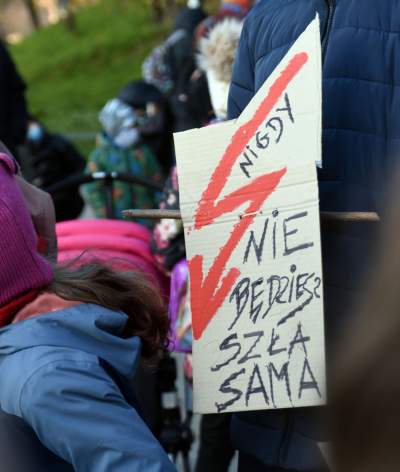Protest matek Polek z dziećmi: barwny i spokojny... - zdjęcie 11