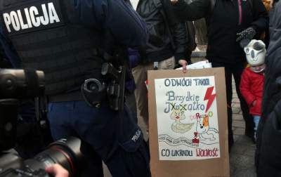 Protest matek Polek z dziećmi: barwny i spokojny... - zdjęcie 38