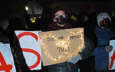 Manifestacja solidarnościowa z szykanowanymi dziennikarzami - zdjęcie 33