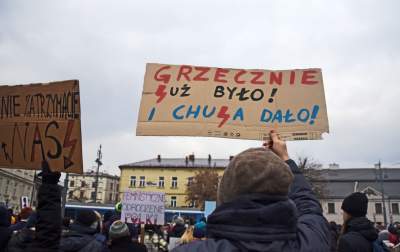 Wielotysięczny pochód przez miasto: "Mamy prawo. Głos to za mało" - zdjęcie 1