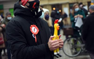 Wielotysięczny pochód przez miasto: "Mamy prawo. Głos to za mało" - zdjęcie 7