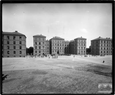 Kraków w czasie "Belle Epoque". Niektóre miejsca trudno rozpoznać - zdjęcie 14