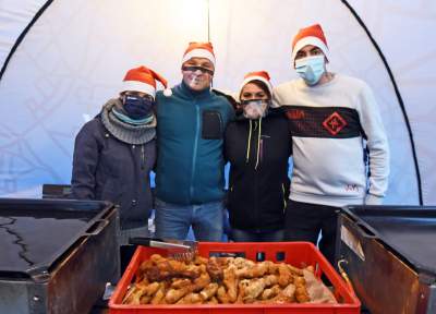 Wigilijne smaki przyciągają tłumy. Karpik w Nowej Hucie - zdjęcie 2