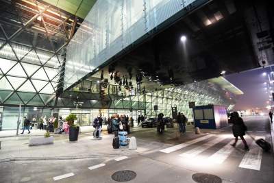 Balice: im udało się wrócić z Londynu... (21 grudnia 2020) - zdjęcie 20