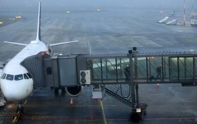 Balice: im udało się wrócić z Londynu... (21 grudnia 2020) - zdjęcie 4