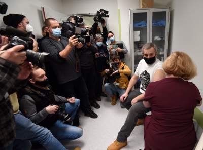 Tak ruszyły w Krakowie szczepienia przeciwko COVID - zdjęcie 20