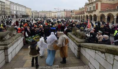 Orszak Trzech Króli w reżimie sanitarnym, fot. Marek Lasyk - zdjęcie 1