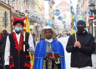 Orszak Trzech Króli w reżimie sanitarnym, fot. Marek Lasyk - zdjęcie 9