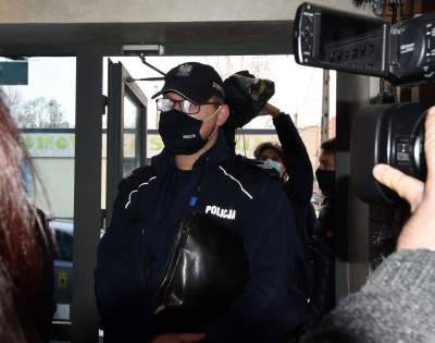 Nie mamy nic do stracenia... Restauracja "zatrudnia" klientów - zdjęcie 6