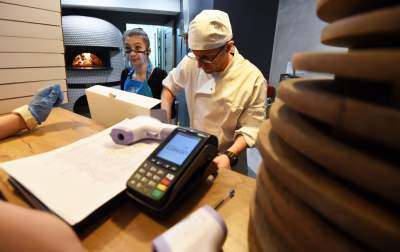 Nie mamy nic do stracenia... Restauracja "zatrudnia" klientów - zdjęcie 20