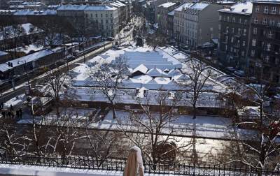 Zimowe dachy Krakowa... - zdjęcie 1