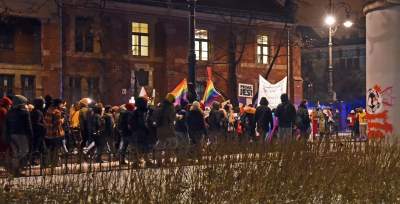 "Chciałem sprofanować sanktuarium, ale Kurski już tam był" - zdjęcie 31