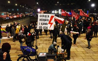 "Chciałem sprofanować sanktuarium, ale Kurski już tam był" - zdjęcie 11