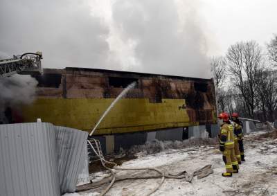 Gaszenie archiwum. Dookoła woda... - zdjęcie 2