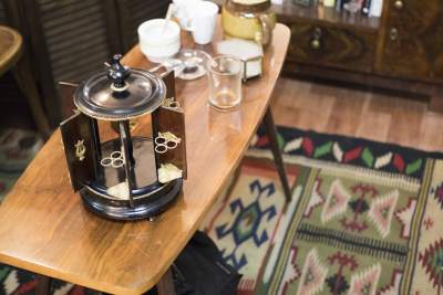 Pracownia na Azorach: stylowe zegary, szkatułki, skrzynie, ramy, lustra - zdjęcie 1