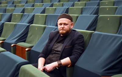 Spektakl „ Władczyni much ”. Reżyseria Konrad Dworakowski, tekst Magda Fertacz - zdjęcie 16