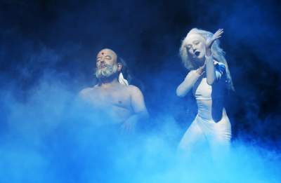 Spektakl „ Władczyni much ”. Reżyseria Konrad Dworakowski, tekst Magda Fertacz - zdjęcie 3