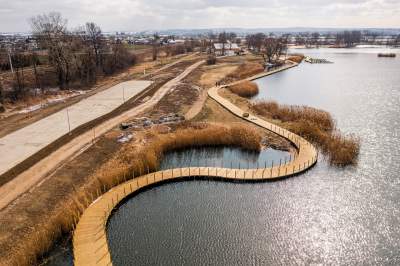 Tak wyglądało kąpielisko w Przylasku Rusieckim wczesną wiosną, fot. Jan Graczyński - zdjęcie 13