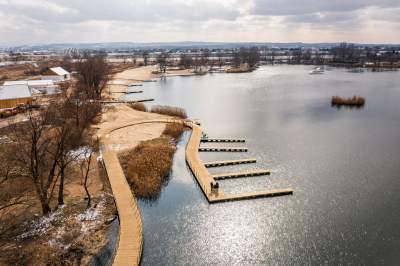 Tak wyglądało kąpielisko w Przylasku Rusieckim wczesną wiosną, fot. Jan Graczyński - zdjęcie 1