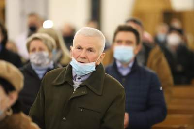 Uroczystości w sanktuarium w Łagiewnikach bez zachowania obostrzeń? fot. Archidiecezja Krakowska - zdjęcie 12