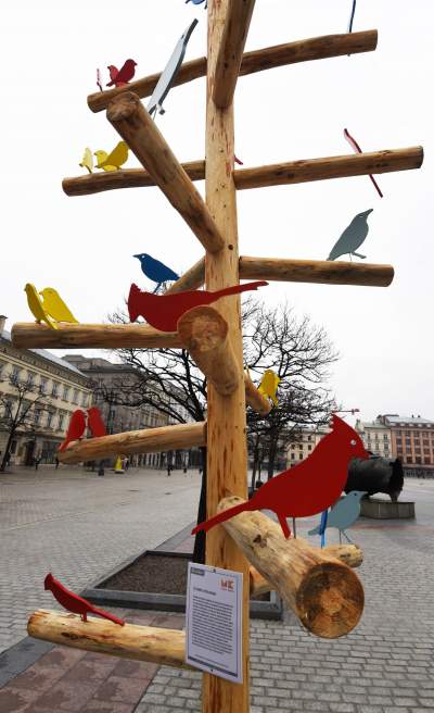 Drzewko emausowe na Rynku - zdjęcie 9