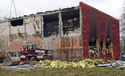 Tyle zostało z miejskiego archiwum. Zaczęła się rozbiórka (14.04.2021) - zdjęcie 9