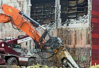 Tyle zostało z miejskiego archiwum. Zaczęła się rozbiórka (14.04.2021) - zdjęcie 8