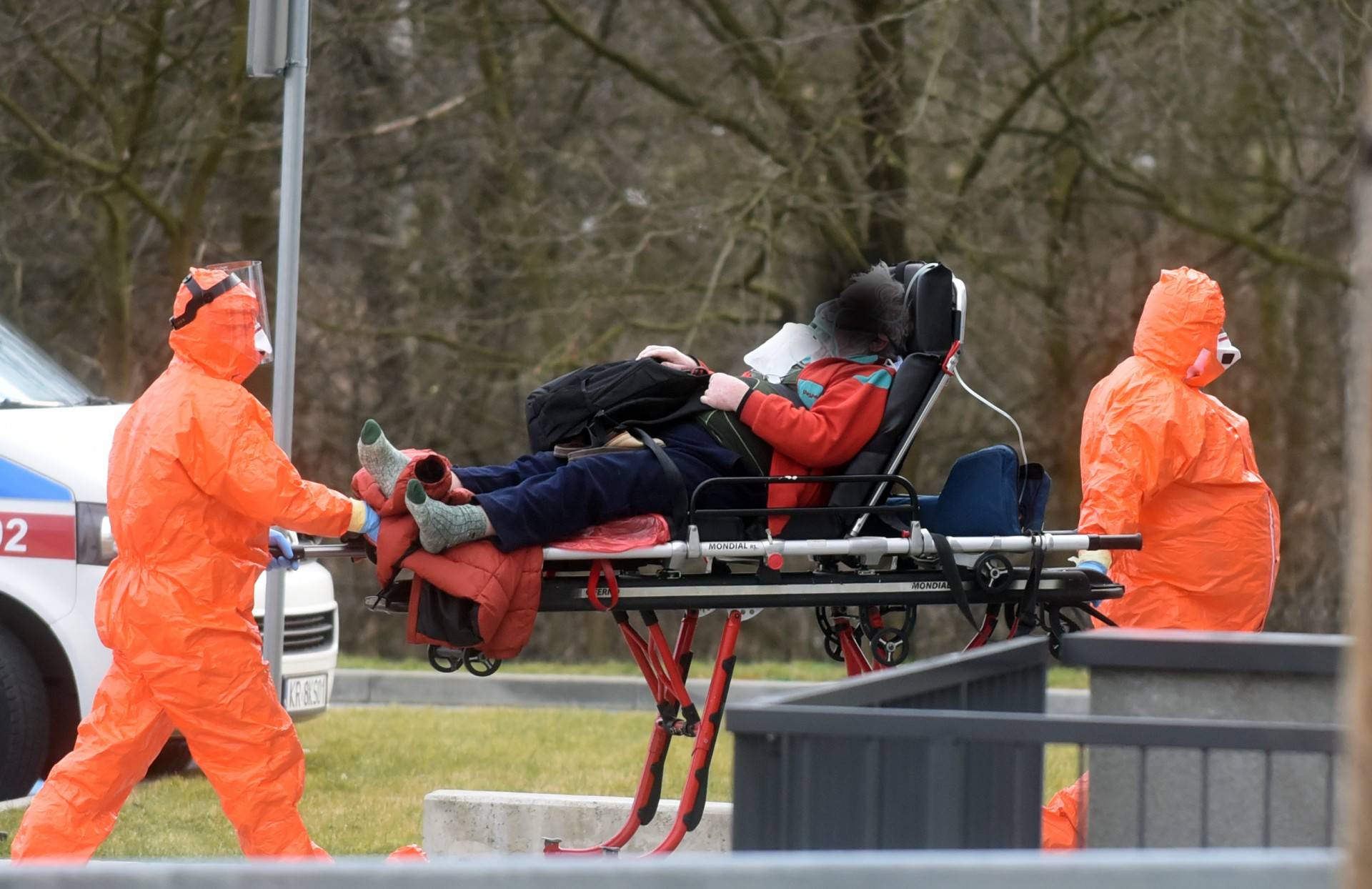 Małopolska: najmłodsza zakażona ma 8 miesięcy, najstarsza 91 lat