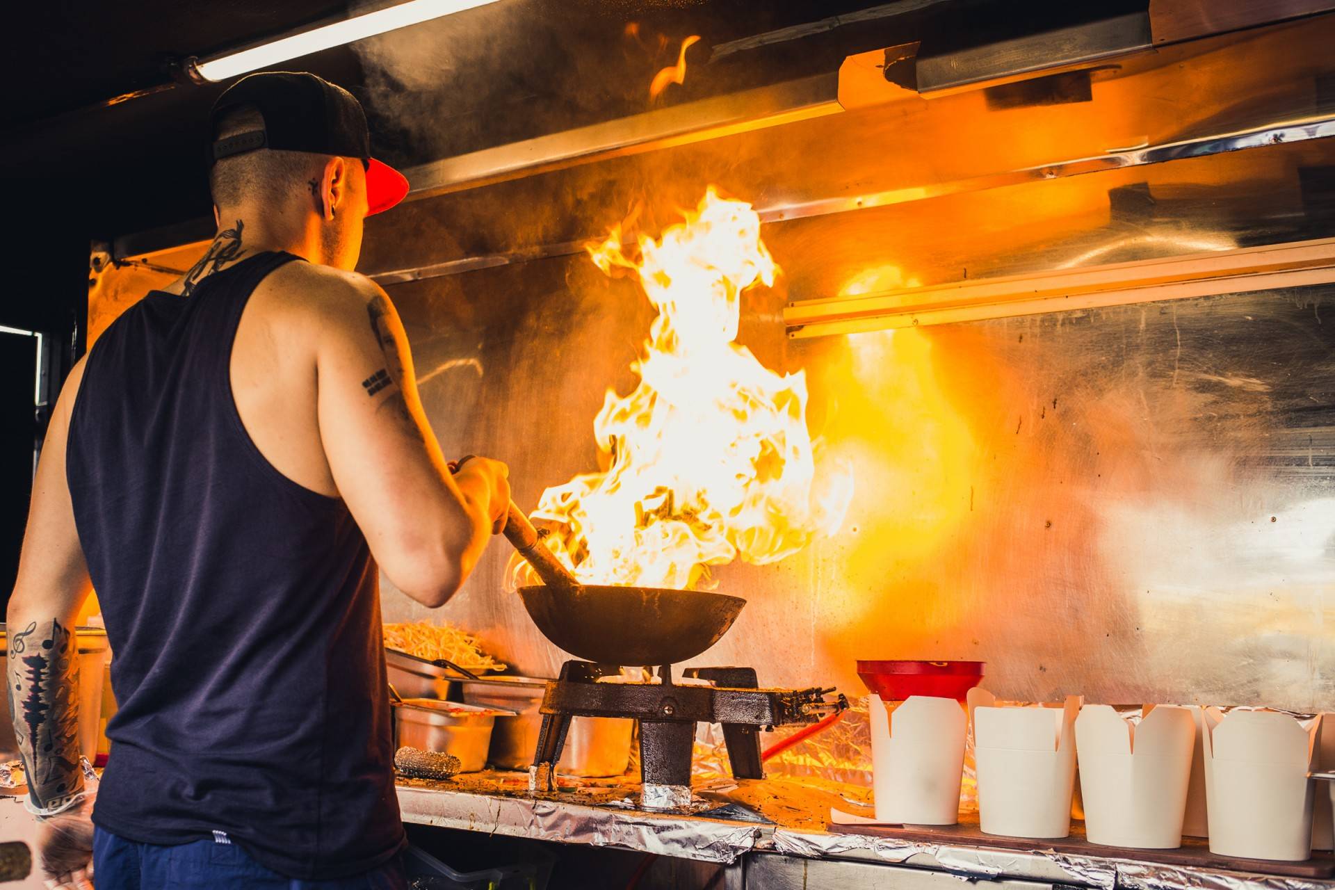 Zlot Food Trucków dla fanów smaków. Serenada zaprasza