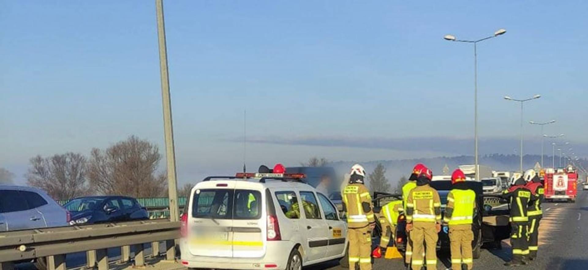 Zderzenie czterech aut na obwodnicy. Kierowcy utknęli w korku