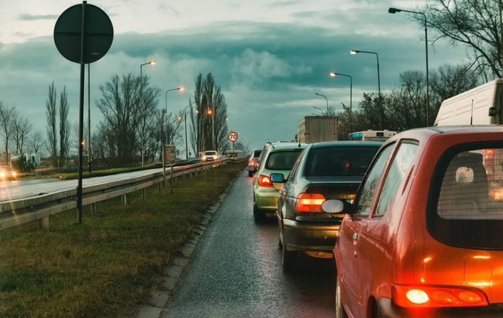 Miało być lepiej, ale kierowcy narzekają. Jest odpowiedź miasta