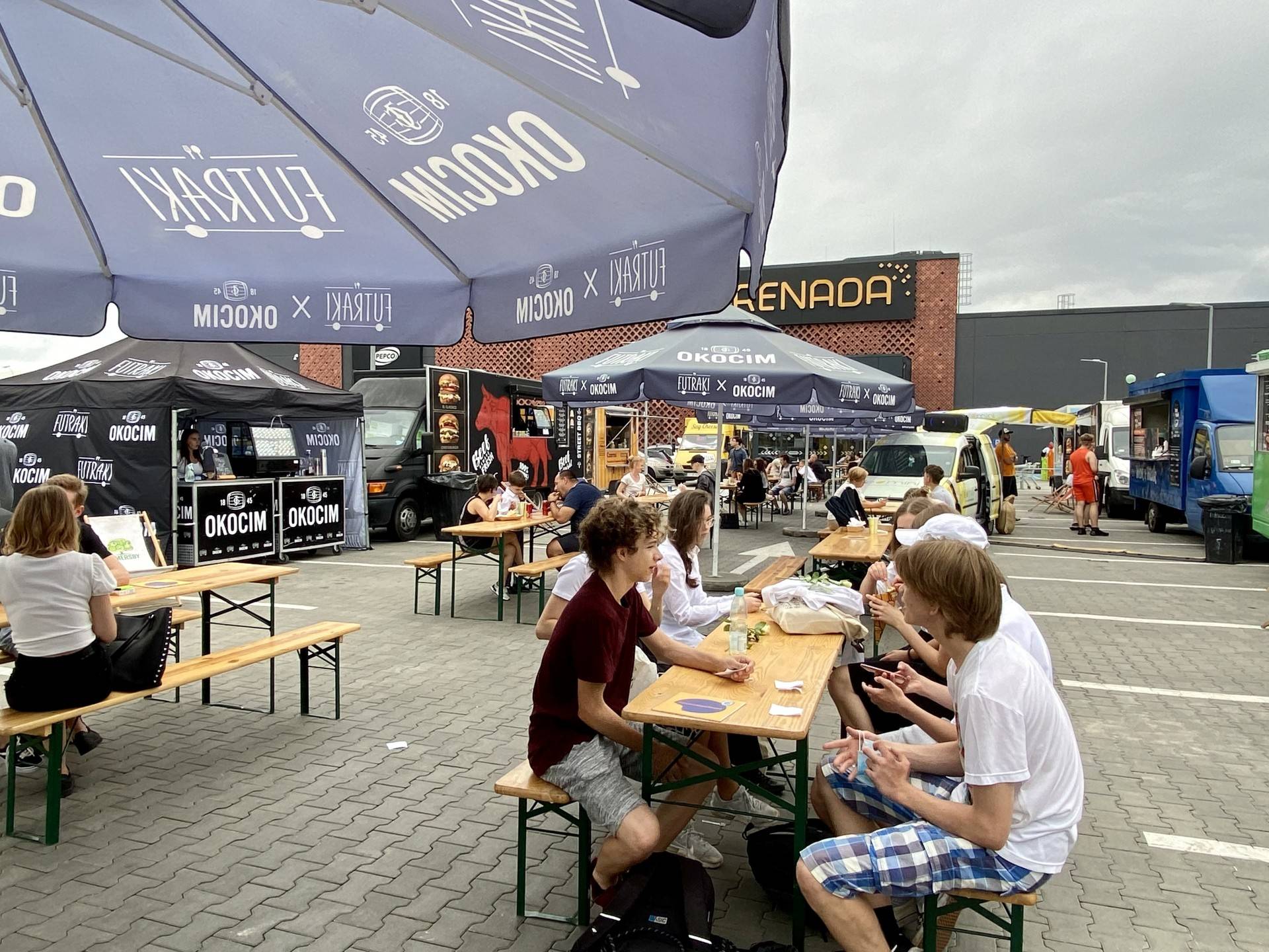 Zlot Food Trucków w Serenadzie. Wyjątkowe jedzenie i atmosfera!