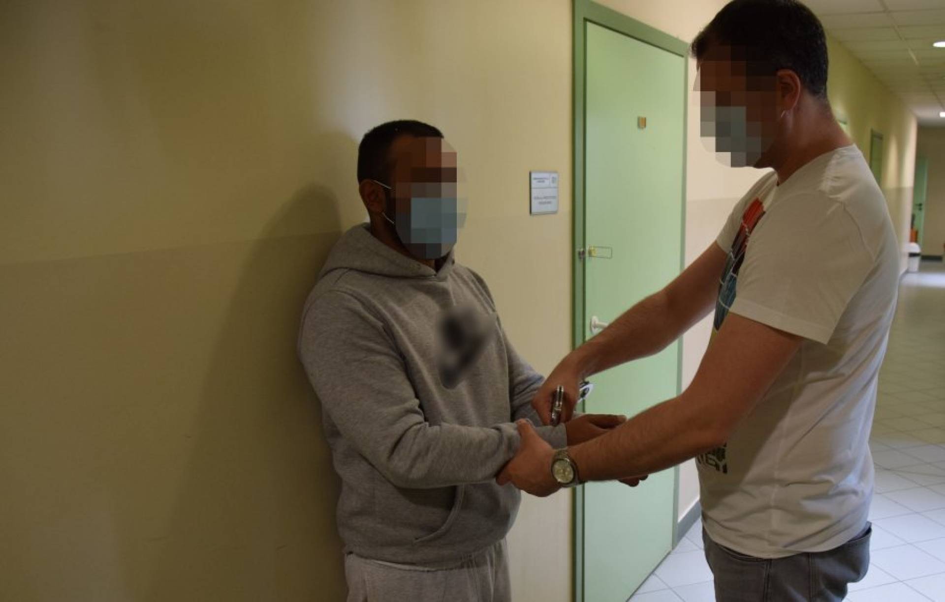 Fałszywi policjanci w rękach prawdziwej policji. Wyłudzili od emerytki 150 tysięcy