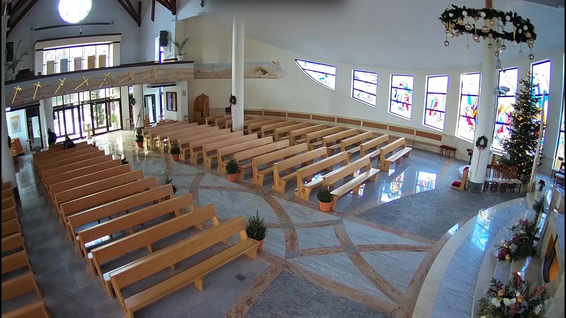 Przed kradzieżą w kościele się przeżegnał, wpadli dzięki nagraniu