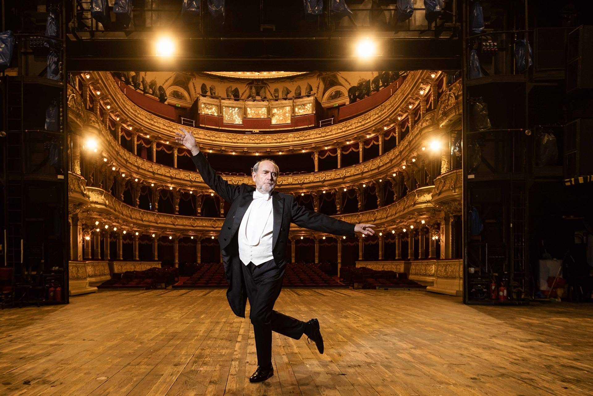 Radny PiS żąda "stanowczych działań" wobec dyrekcji teatru. Sprawy "Dziadów" ciąg dalszy