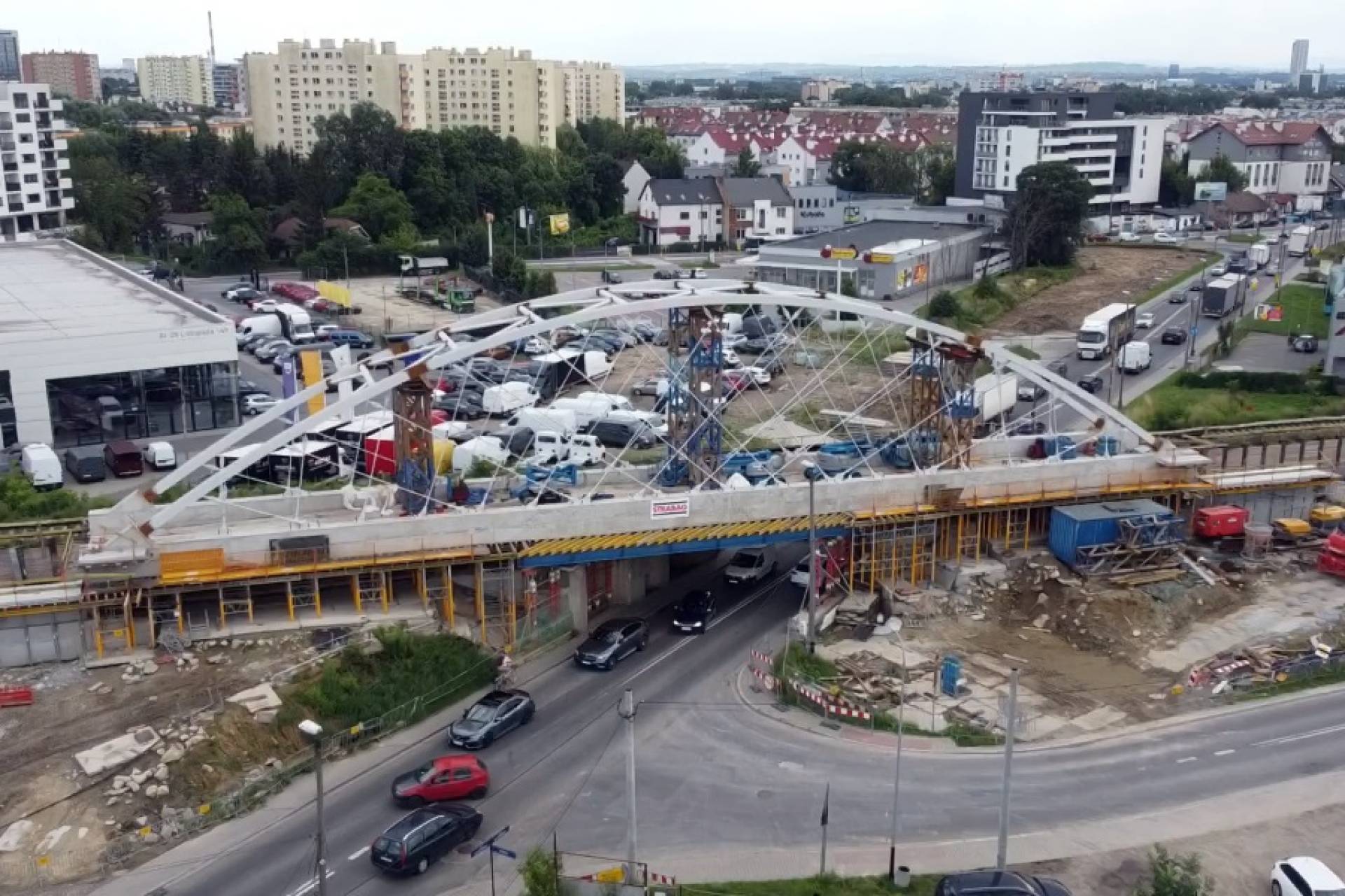 Nowe utrudnienia na al. 29 Listopada. Przez trzy tygodnie