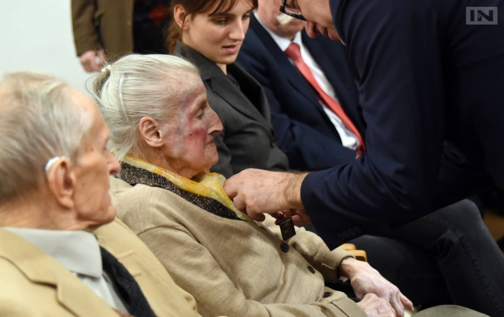 Honorowe obywatelstwo: dla Jerzego Treli jednogłośnie, kontrowersje wobec Wandy Półtawskiej