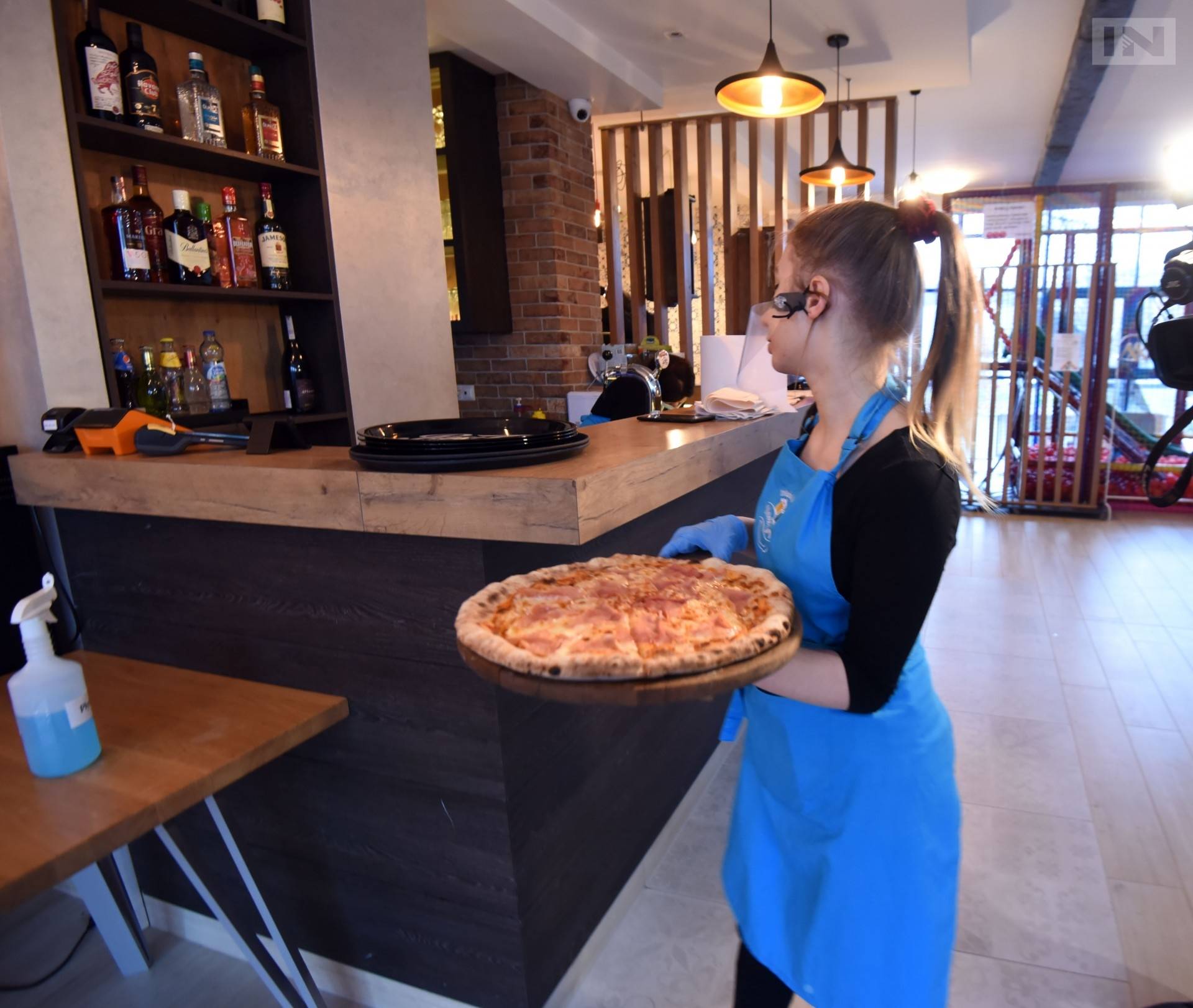 Kolejne restauracje się otwierają. Sanepid nie stwierdza wielu uchybień