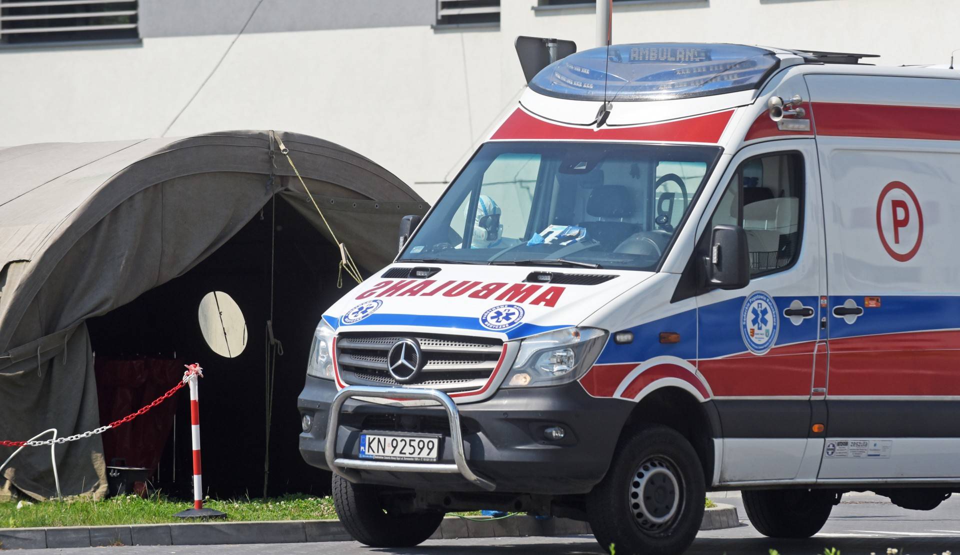 Małopolska z największą liczbą zakażeń. Kolejny zgon poza oficjalnymi danymi