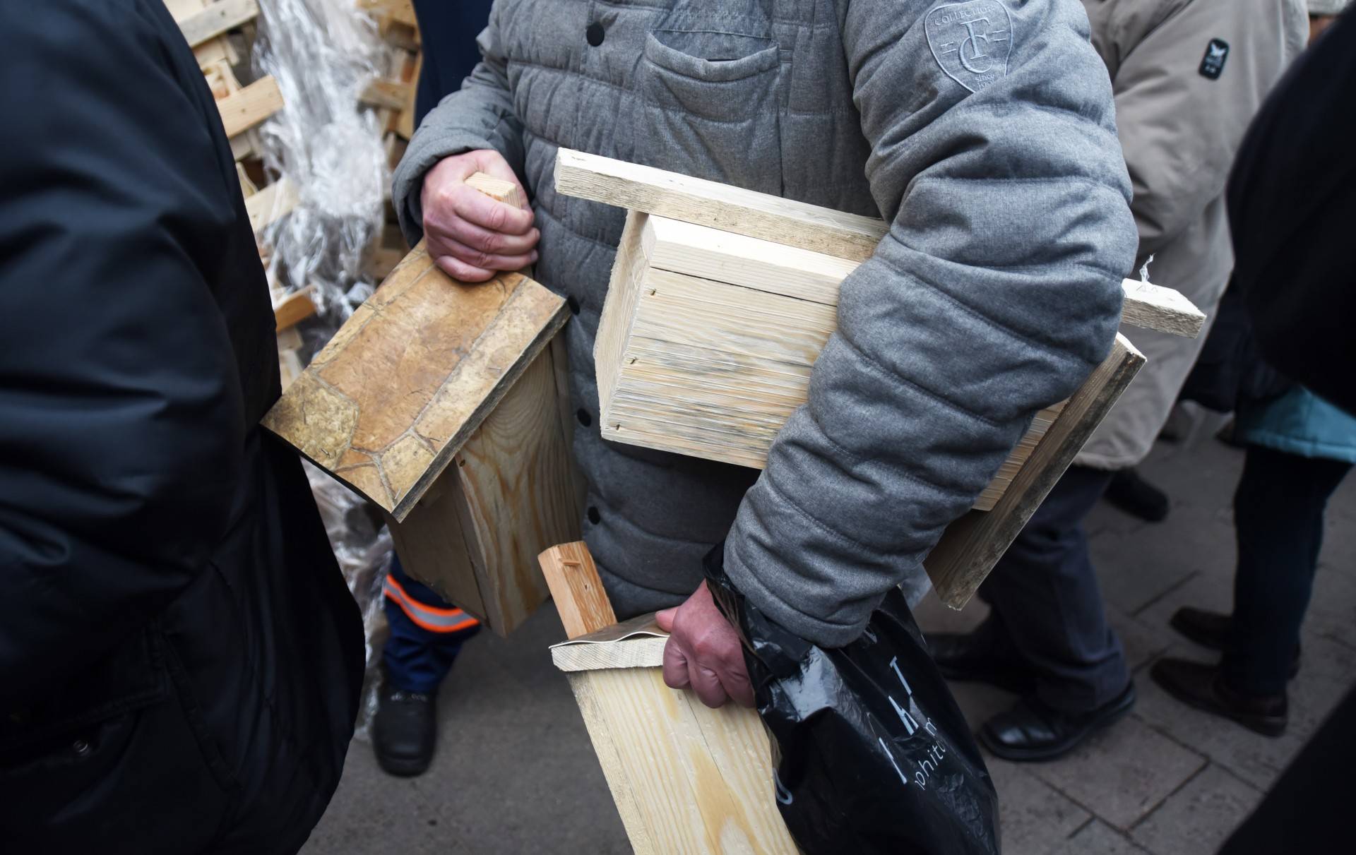 Walentynkowy przedmiot pożądania w Krakowie, rozdali tysiąc