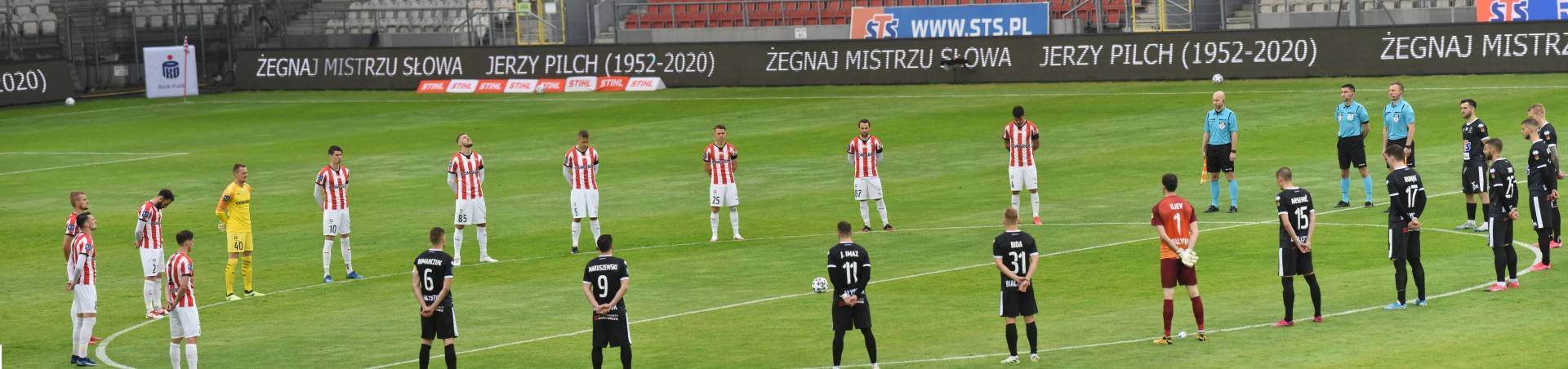 Smutny powrót piłkarzy na stadion przy Kałuży...