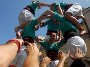 Wieże z ludzi w Krakowie. Z czasów gdy nie było koronawirusa...