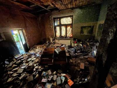 Mieszkanie pisarki spłonęło, ona trafiła do szpitala. Teraz przyjaciele chcą pomóc