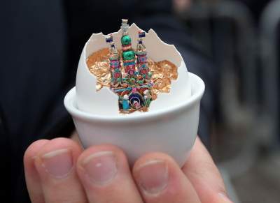 W skorupce jajka, „genderowy” diabeł: oryginalne, tegoroczne szopki