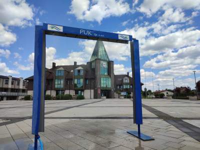 W Zabierzowie reglamentują dostawy wody. „Nie napełniajcie basenów”