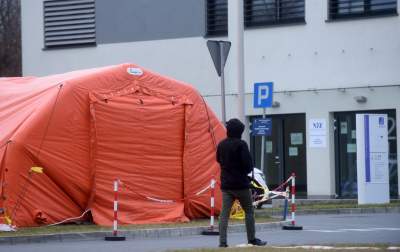 Znów najwięcej zakażeń w historii. Szczepienia na nowych zasadach?