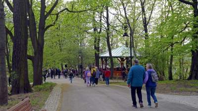 Obnażał się przed kobietami i dziećmi. Krakowska policja zatrzymała ekshibicjonistę