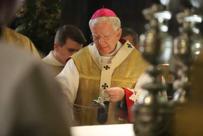 Abp Jędraszewski wyświęcił dwóch nowych księży, w sumie w tym roku dziewięciu