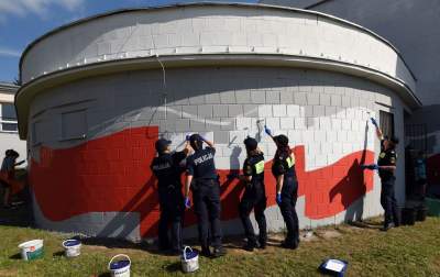 Znaleźli sposób na zniszczoną przez wandali elewację. Teraz tak wygląda